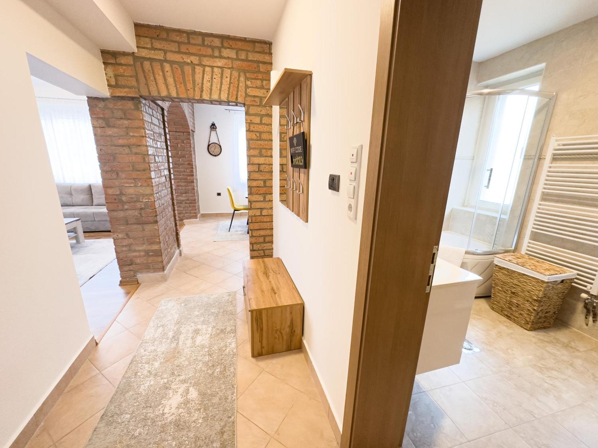 Luxurious And Cosy Brick Apartment - Free Private Parking Sarajevo Eksteriør billede